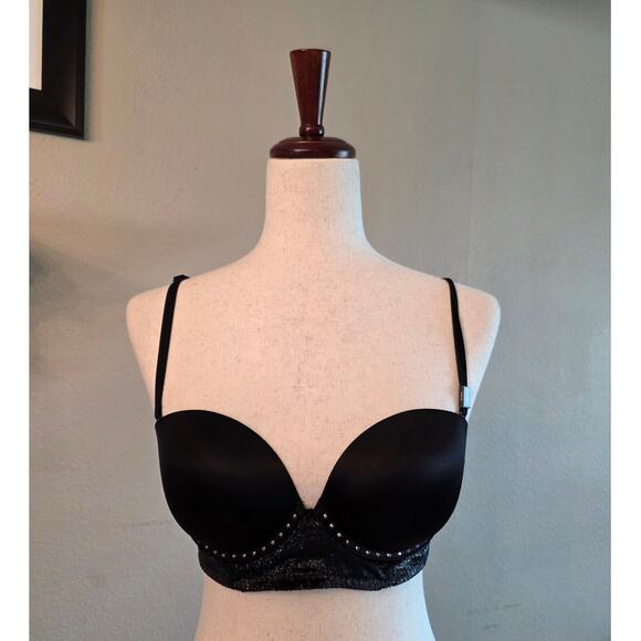 Victoria's Secret Very Sexy Multi Way Bra SZ 34C Velvet Studs - Picture 1 of 6